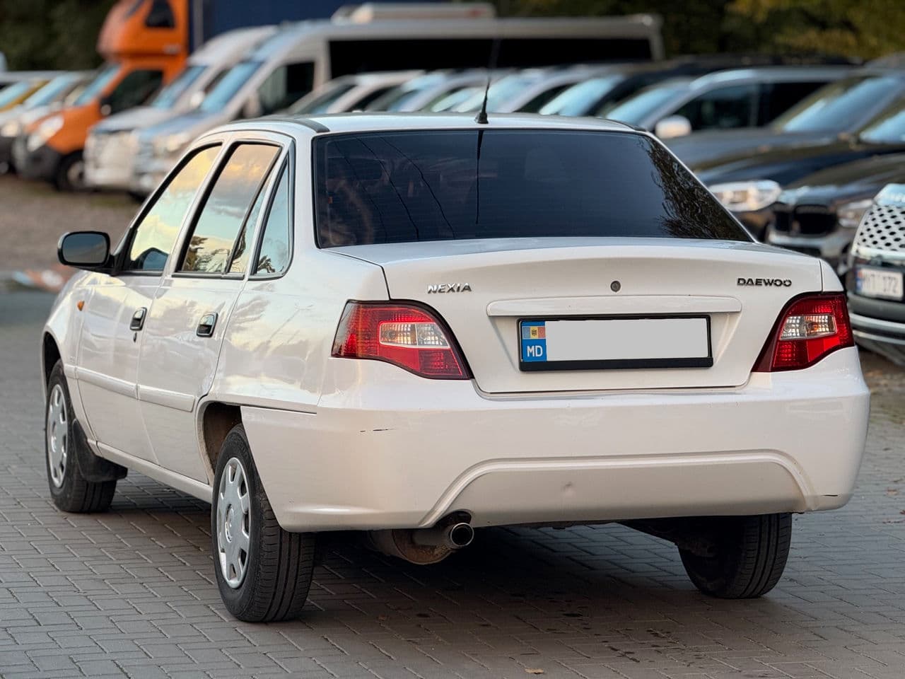 2010 Daewoo Nexia — Miniatură 4