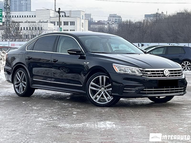 2017 Volkswagen Passat — Miniatură 4
