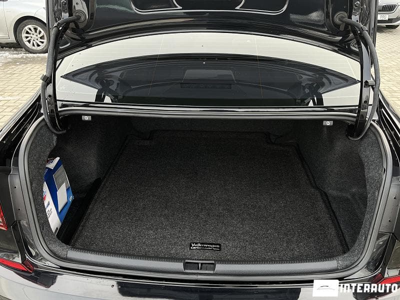 2017 Volkswagen Passat — Miniatură 19