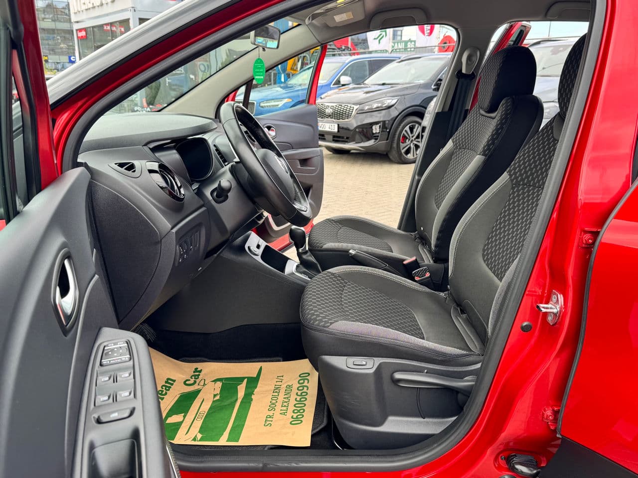2019 Renault Captur — Miniatură 6