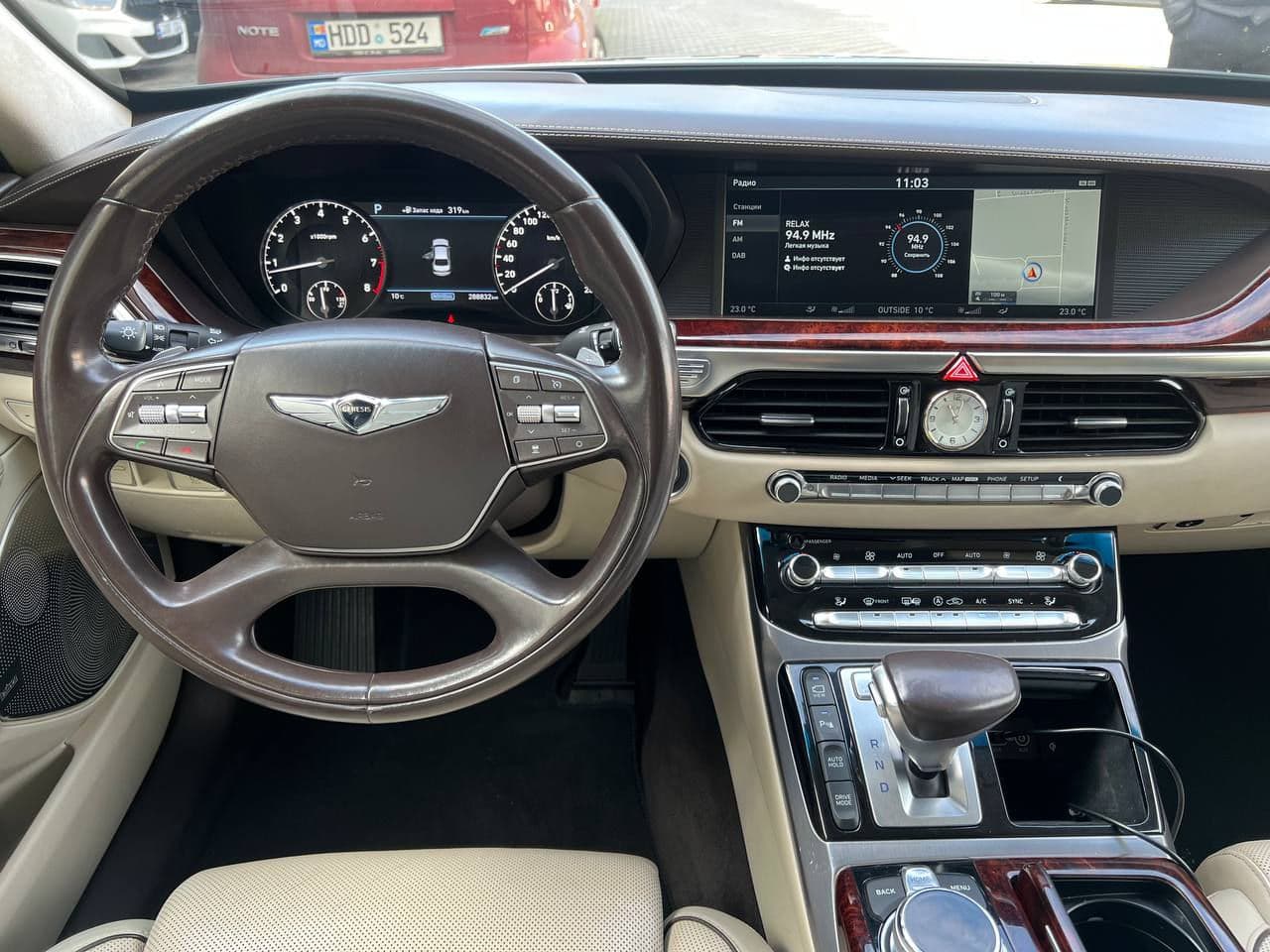 Hyundai Genesis 2018 — Миниатюра 9