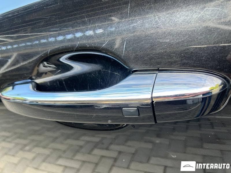 Hyundai Genesis 2018 — Миниатюра 5