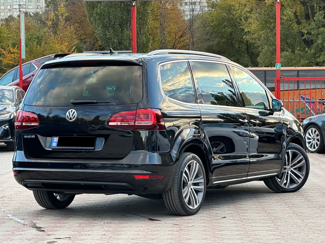 2019 Volkswagen Sharan — Miniatură 3