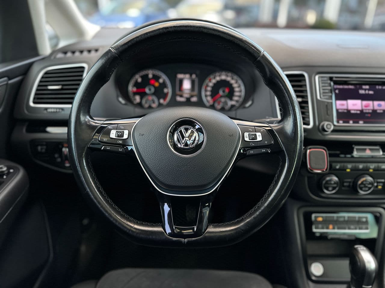2019 Volkswagen Sharan — Miniatură 10