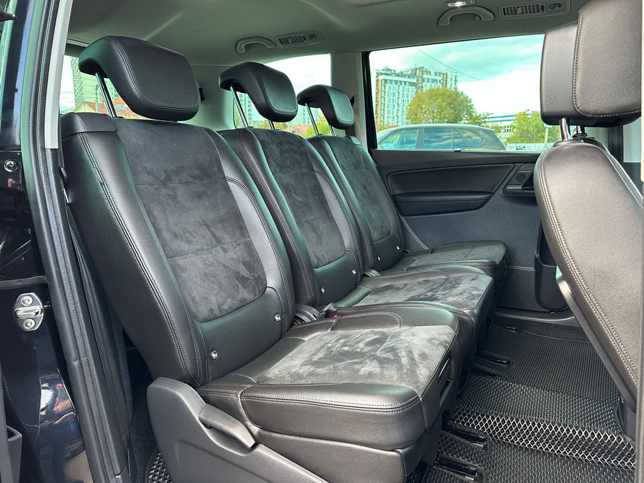 2019 Volkswagen Sharan — Miniatură 18