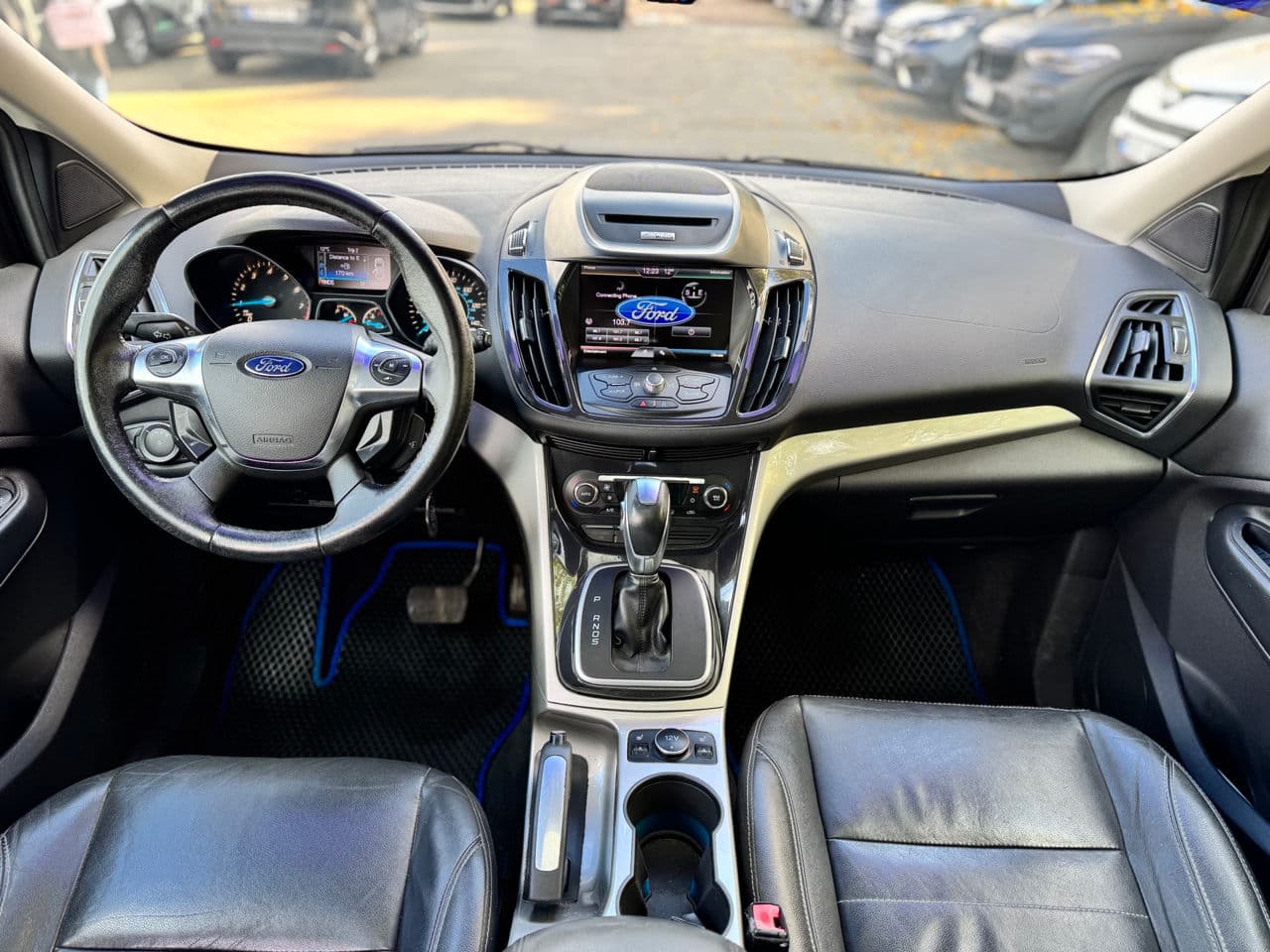 2013 Ford Escape — Miniatură 10