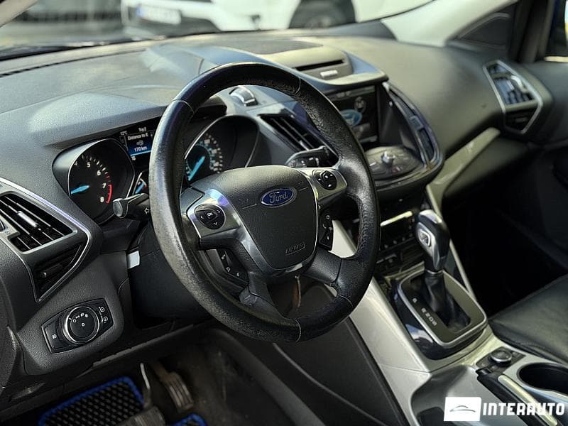 2013 Ford Escape — Miniatură 9