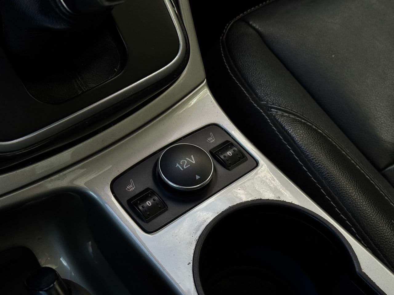 2013 Ford Escape — Miniatură 16