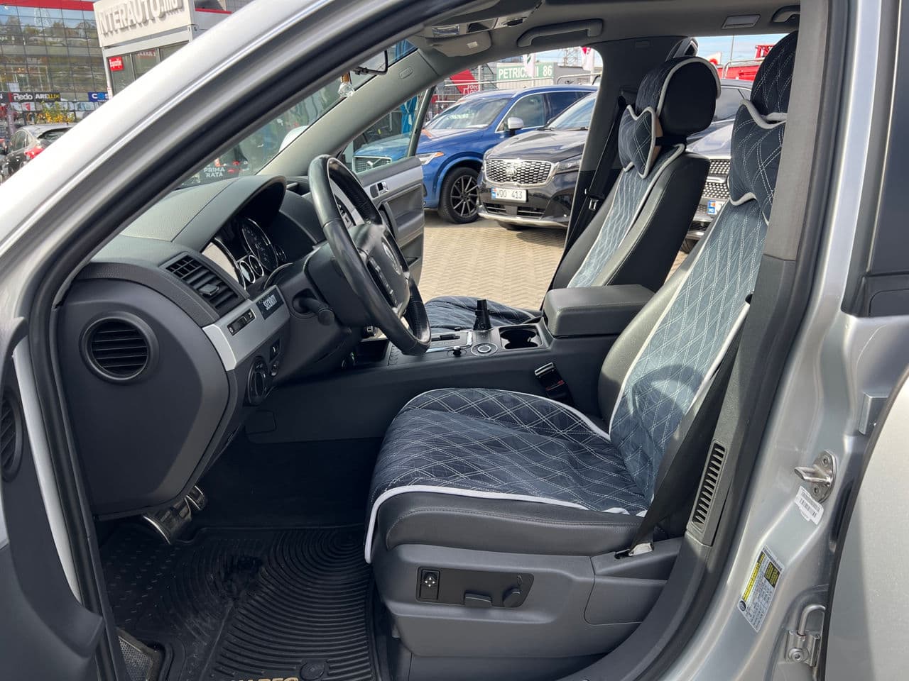 2008 Volkswagen Touareg — Miniatură 5