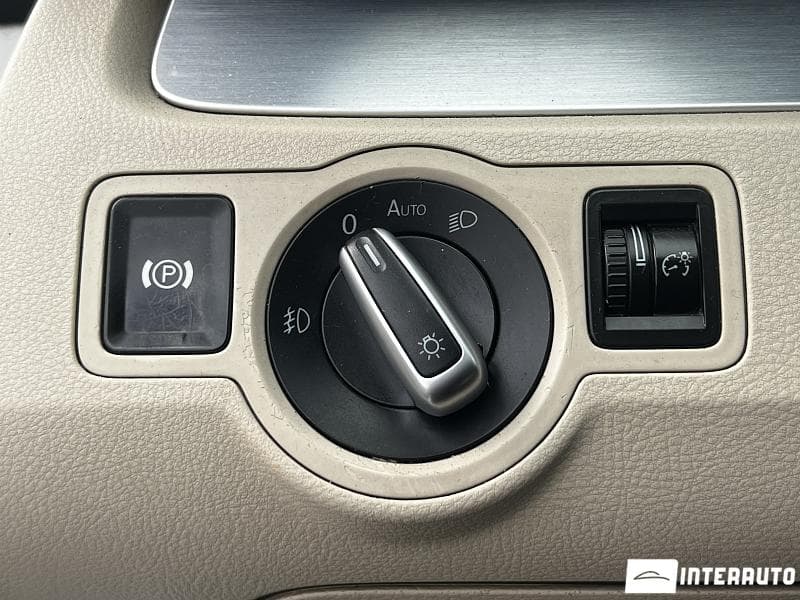 2009 Volkswagen Passat CC — Miniatură 13