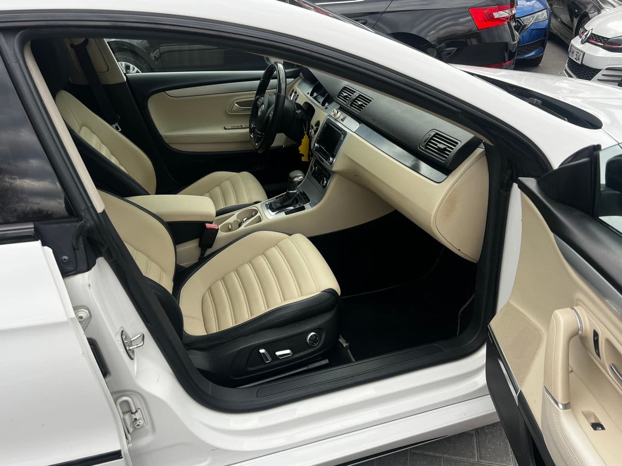 2009 Volkswagen Passat CC — Miniatură 5
