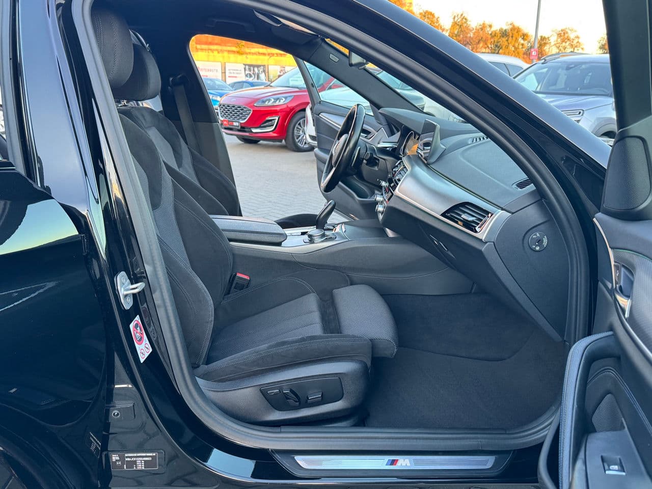 2017 BMW 520 — Miniatură 15