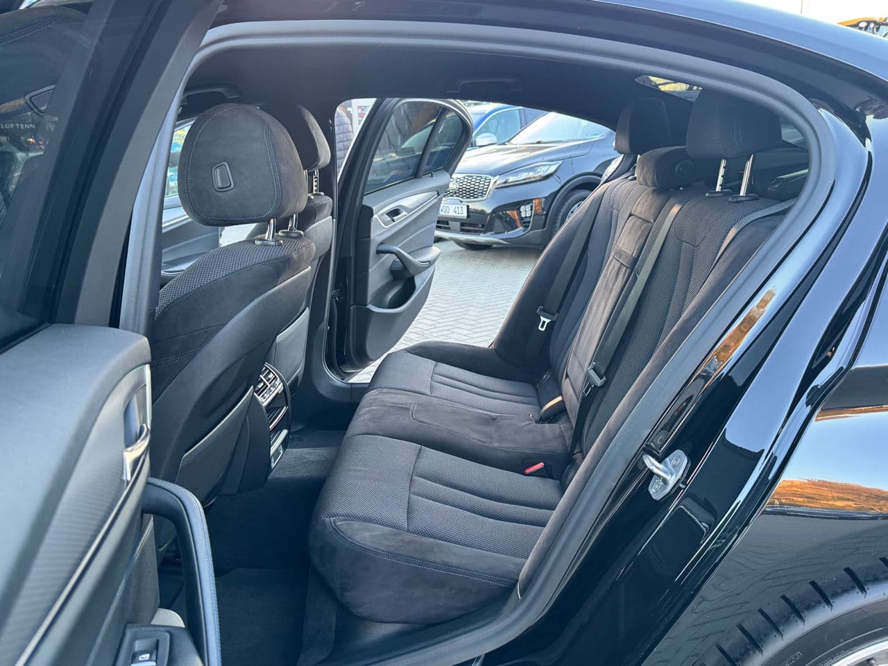 2017 BMW 520 — Miniatură 13