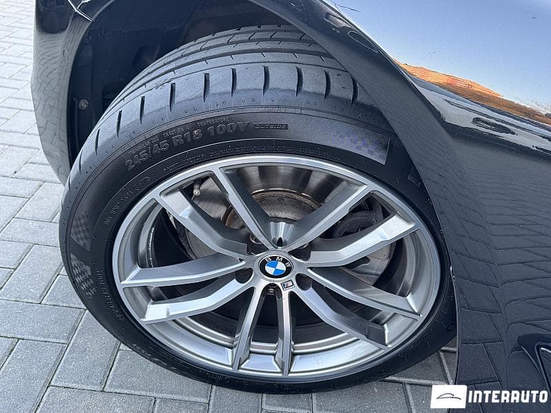 2017 BMW 520 — Miniatură 16