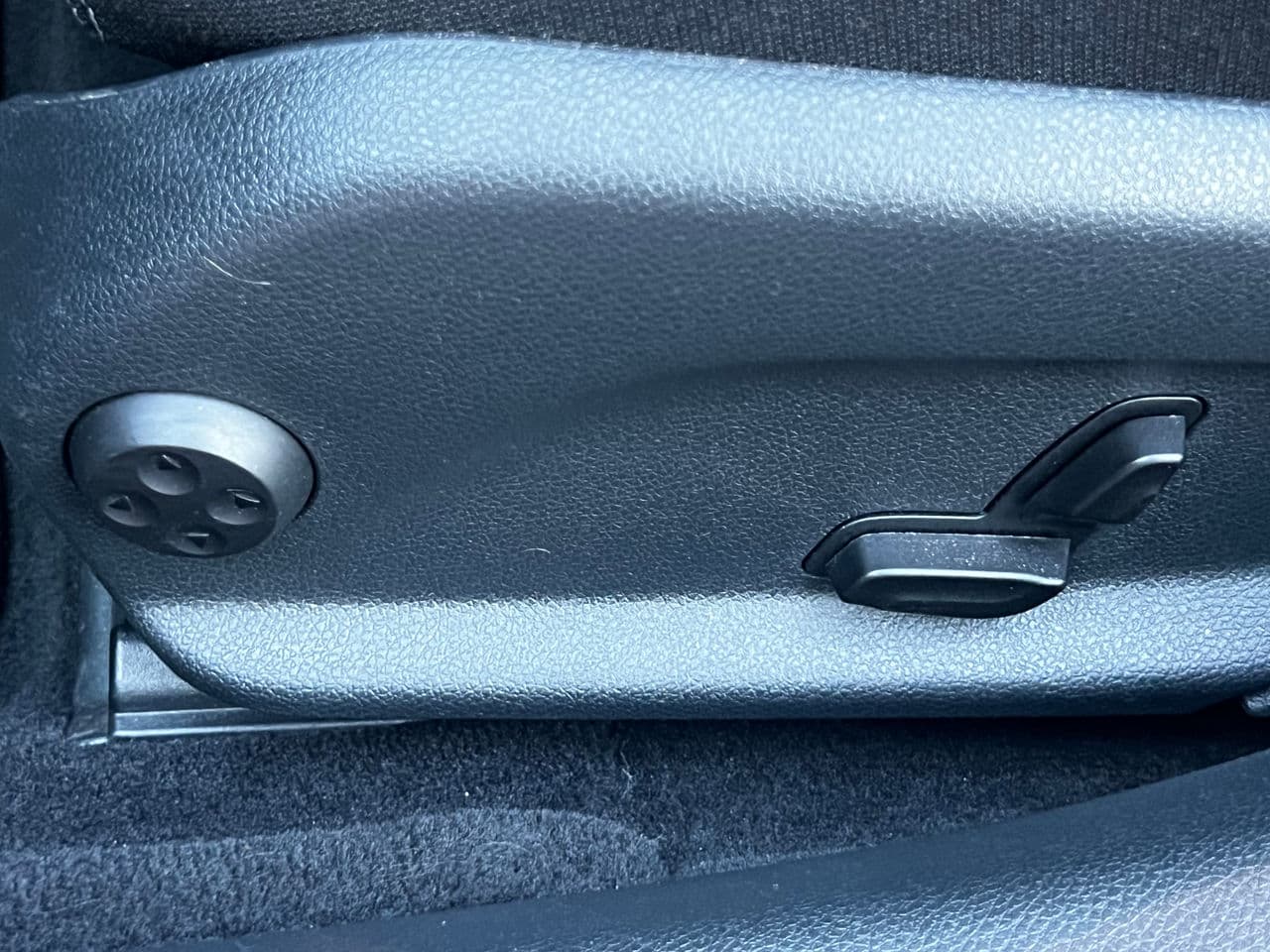 2015 Mercedes C 220 — Miniatură 14