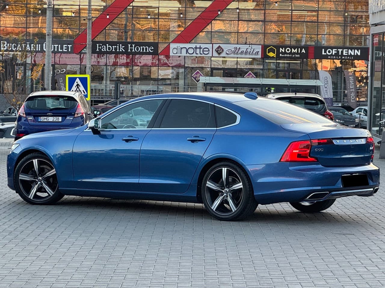 2018 Volvo S 90 — Miniatură 2