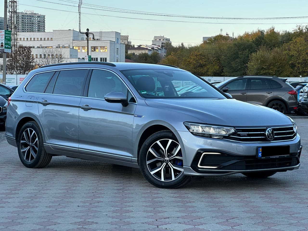2021 Volkswagen Passat GTE — Miniatură 4