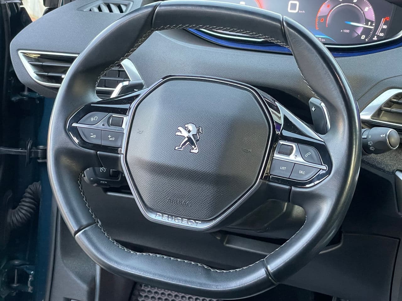 2023 Peugeot 5008 — Miniatură 7