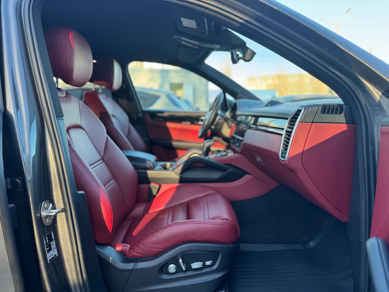 2019 Porsche Cayenne E-Hybrid — Miniatură 17