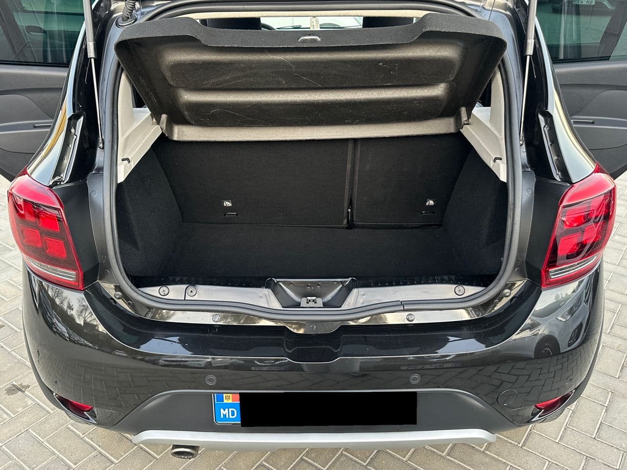 2017 Dacia Sandero Stepway — Miniatură 19