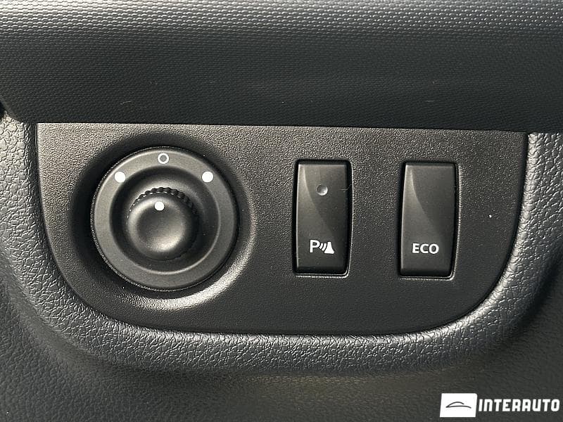 2017 Dacia Sandero Stepway — Miniatură 16