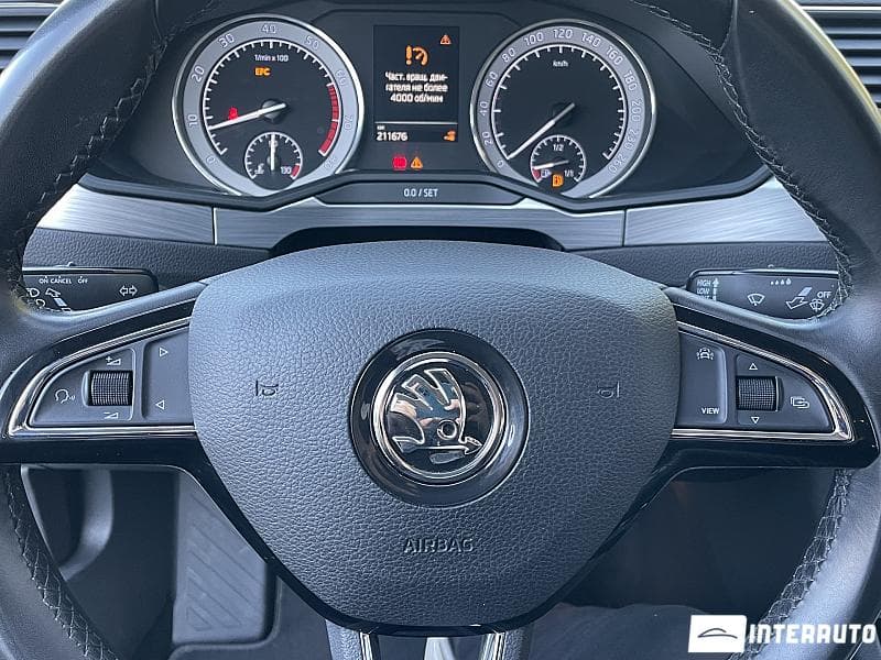 Skoda Superb 2019 — Миниатюра 10