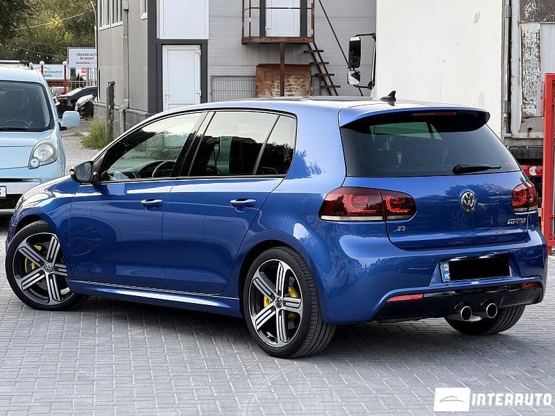 2010 Volkswagen Golf R — Miniatură 4