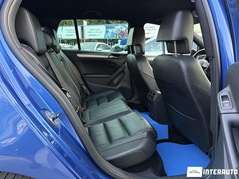 2010 Volkswagen Golf R — Miniatură 16