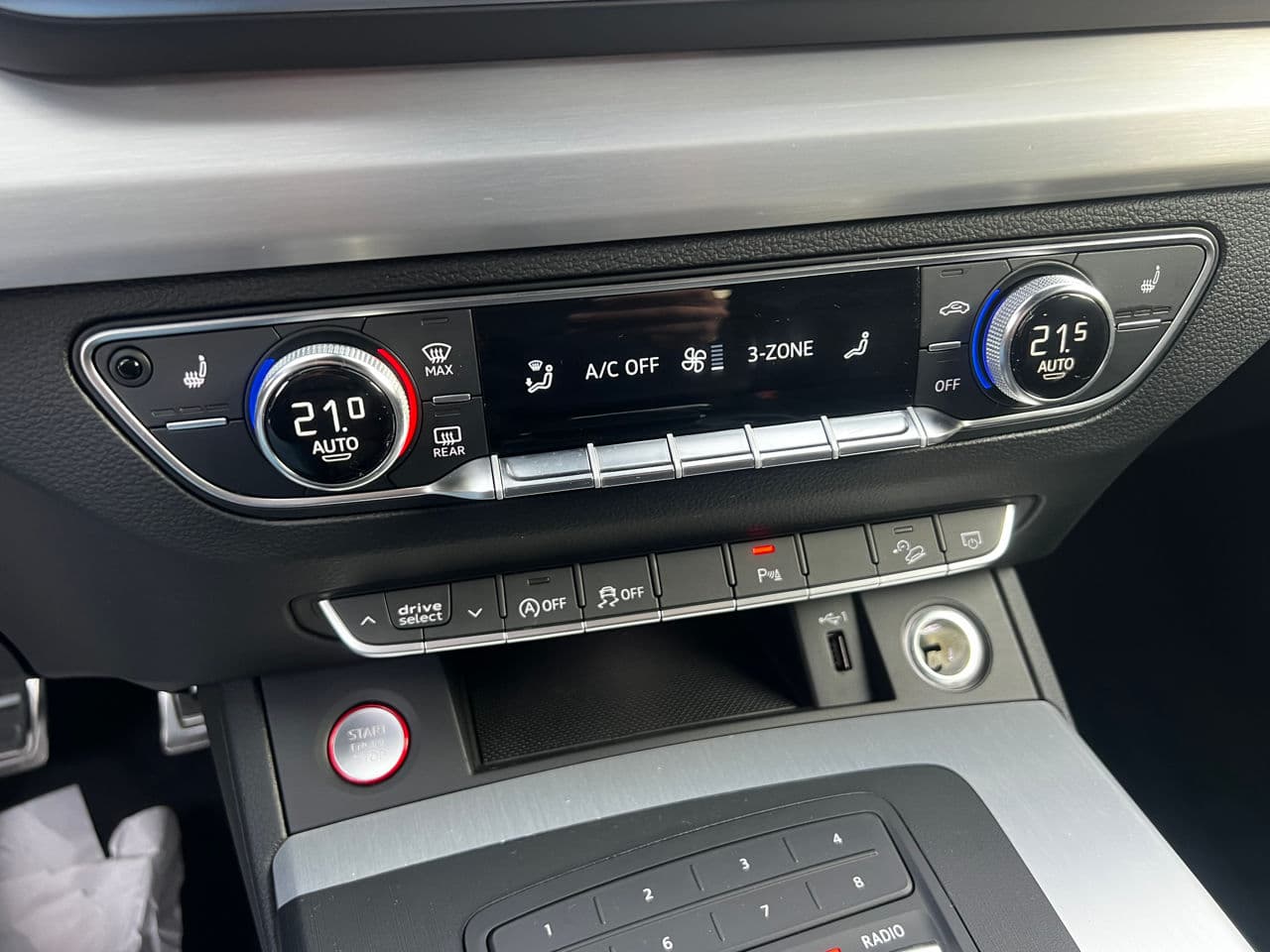 2019 Audi SQ5 — Miniatură 11