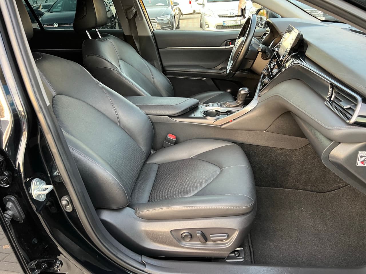 Toyota Camry 2022 — Миниатюра 15