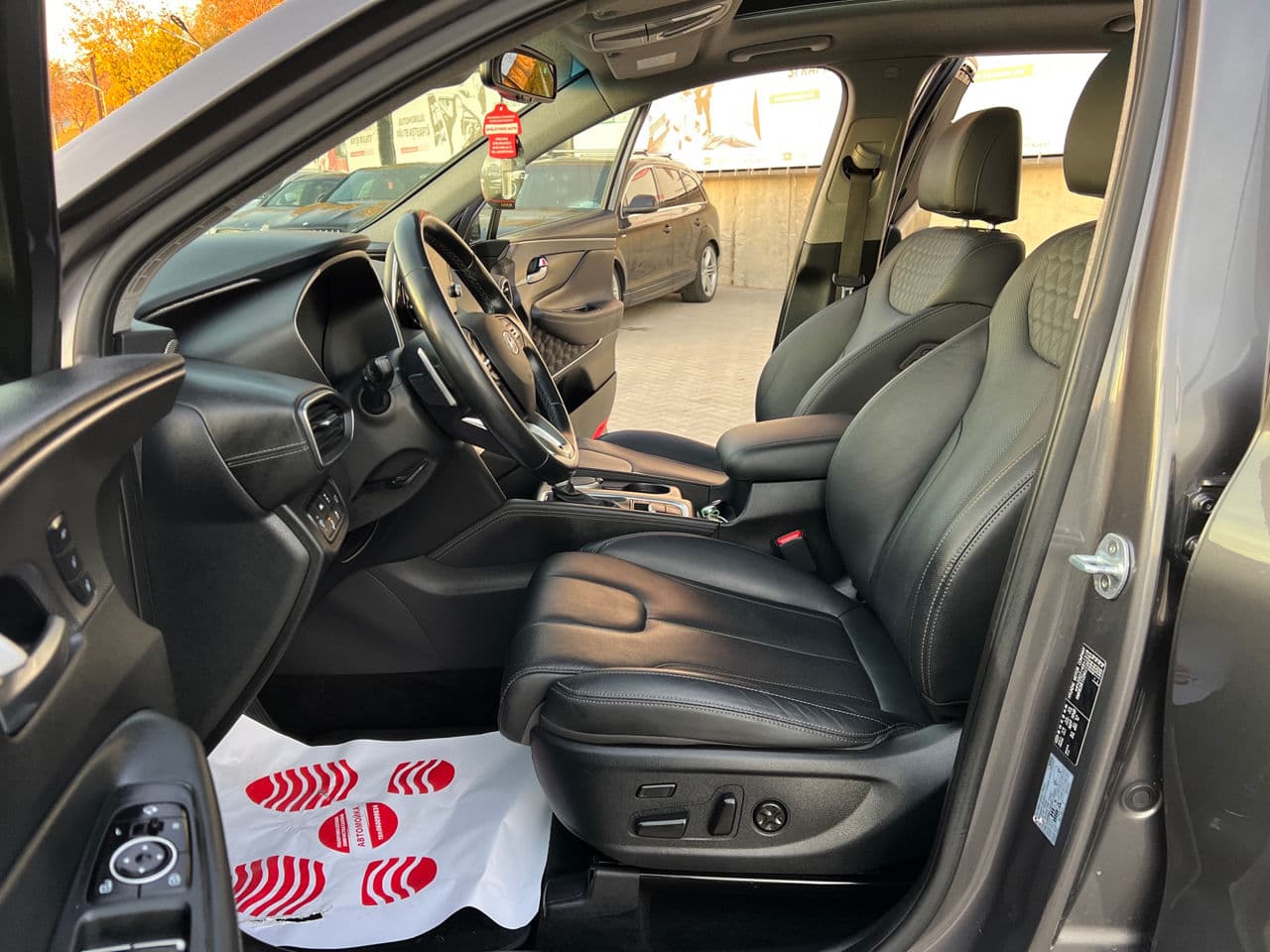 Hyundai Santa Fe 2019 — Миниатюра 5
