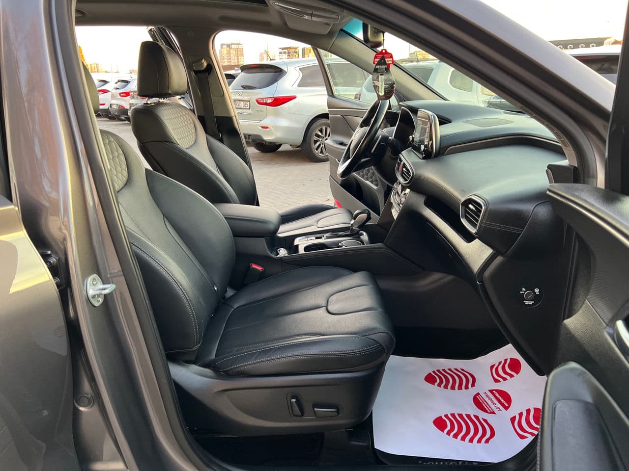 Hyundai Santa Fe 2019 — Миниатюра 17