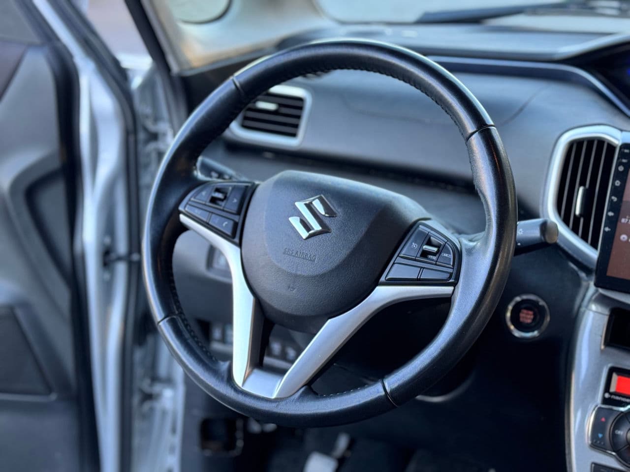2018 Suzuki Solio — Miniatură 12