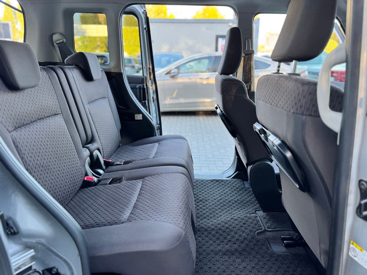 2018 Suzuki Solio — Miniatură 17