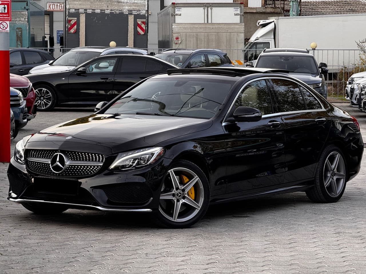2016 Mercedes C 300 — Miniatură 2