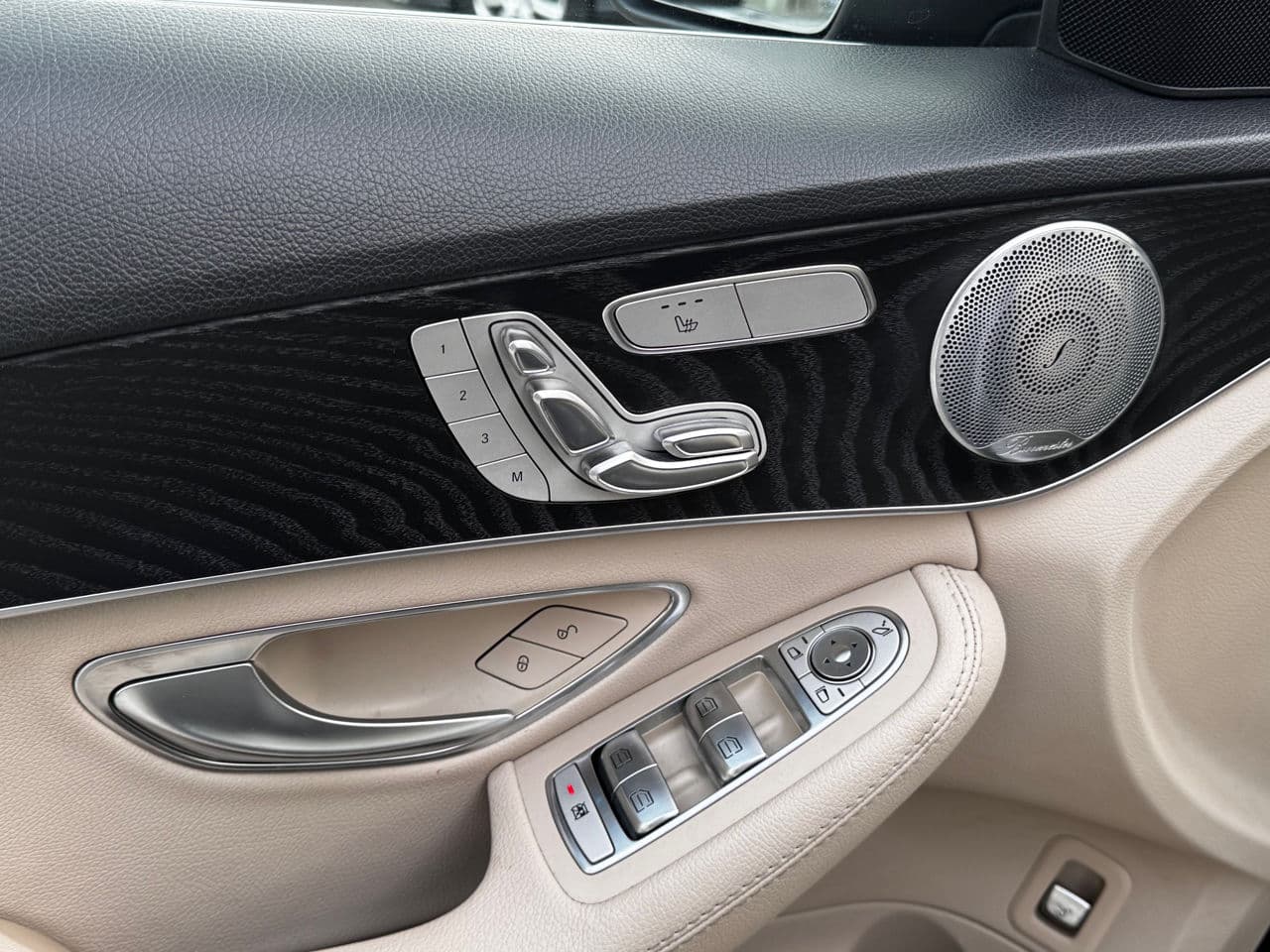 2016 Mercedes C 300 — Miniatură 21