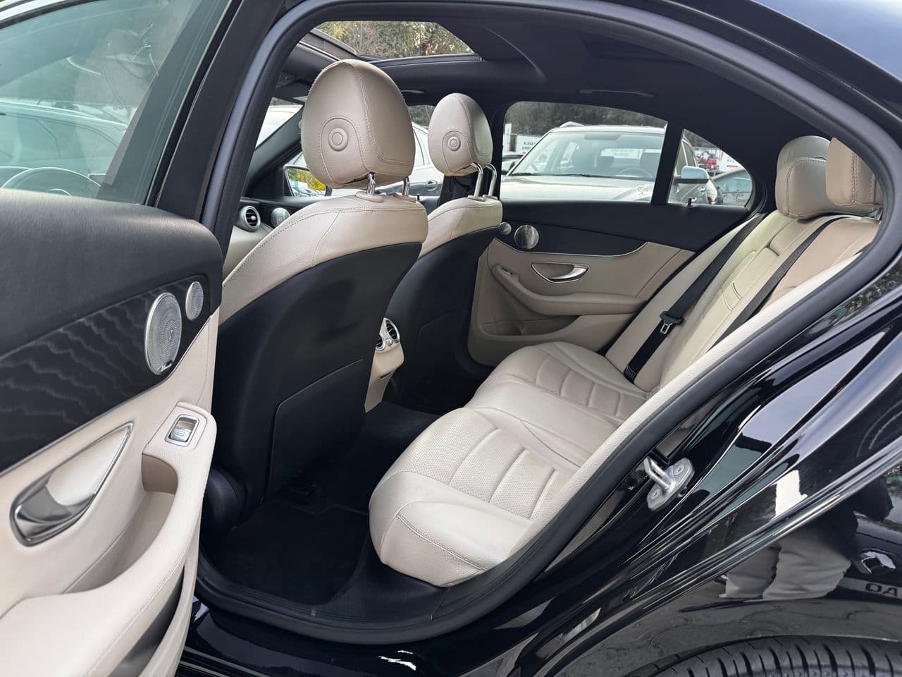 2016 Mercedes C 300 — Miniatură 6