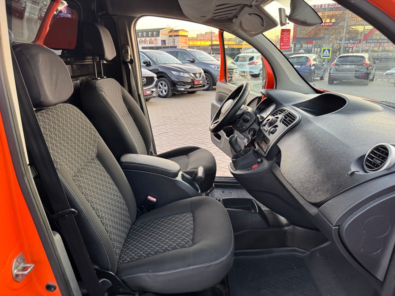2014 Renault Kangoo — Miniatură 13