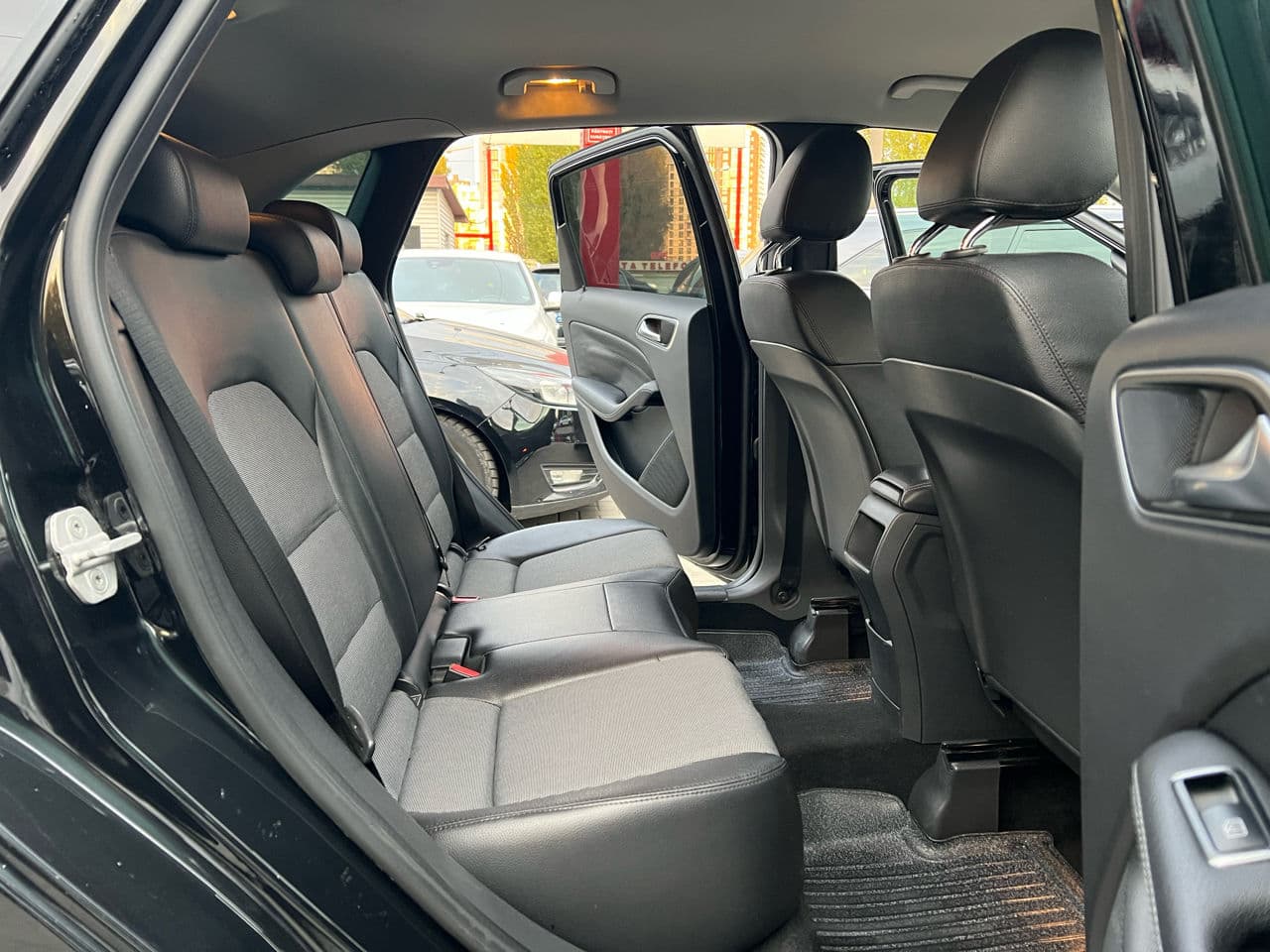 2014 Mercedes B 180 — Miniatură 19