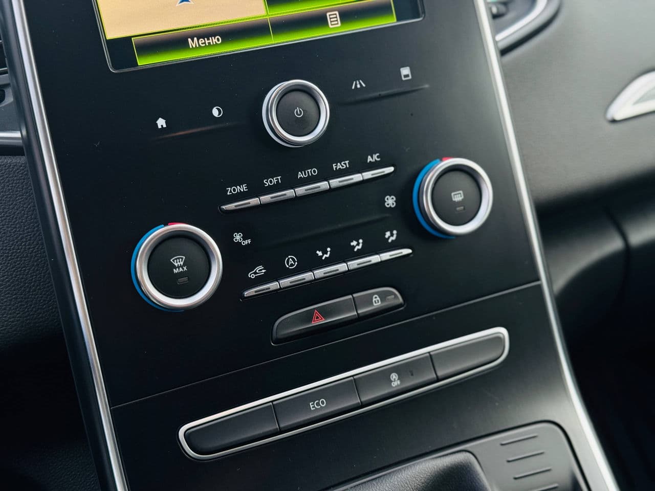 2017 Renault Grand Scenic — Miniatură 11