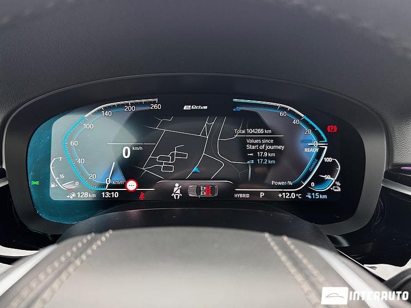 2022 BMW 520e — Miniatură 9