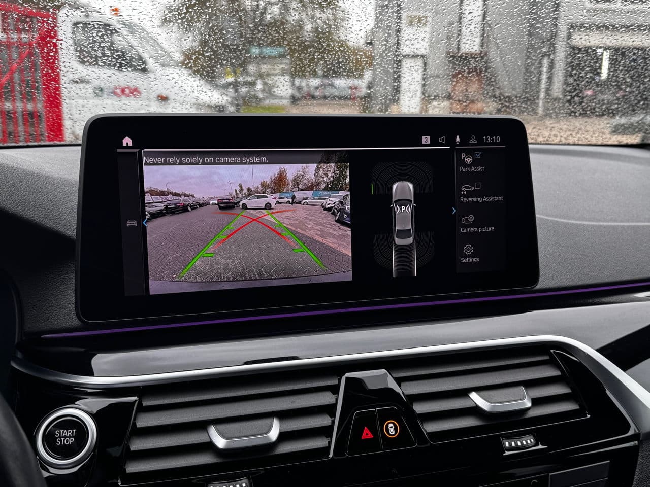 2022 BMW 520e — Miniatură 10