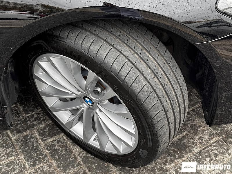 2022 BMW 520e — Miniatură 19