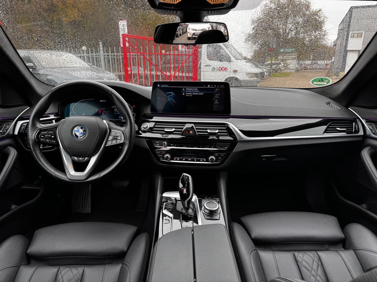 2022 BMW 520e — Miniatură 7