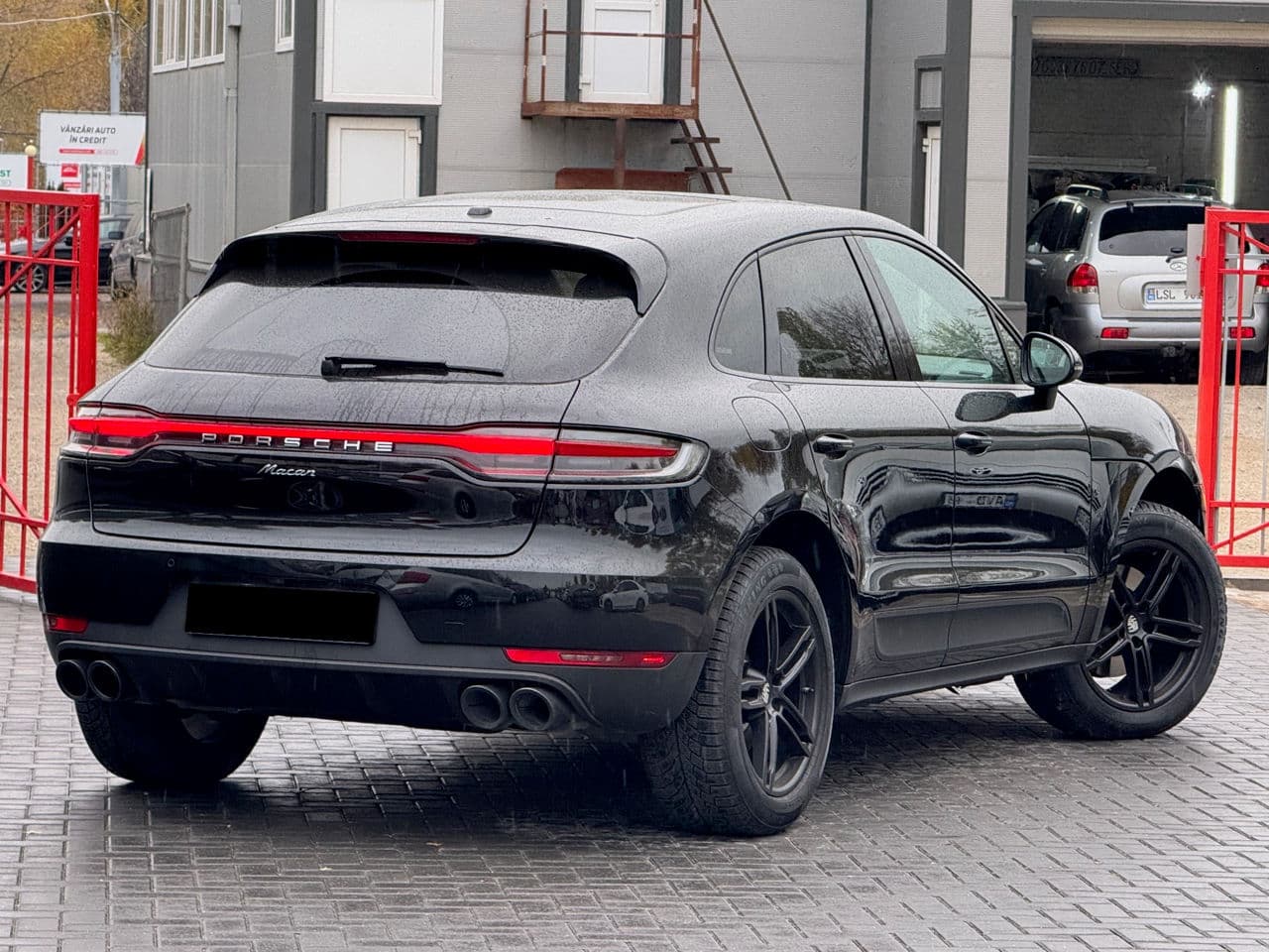 Porsche Macan 2019 — Миниатюра 2