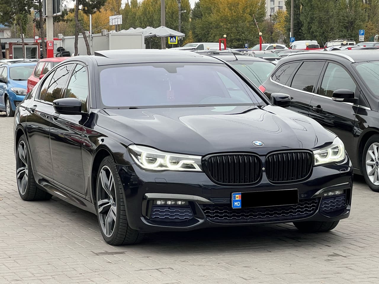 BMW 730 2016 — Миниатюра 3