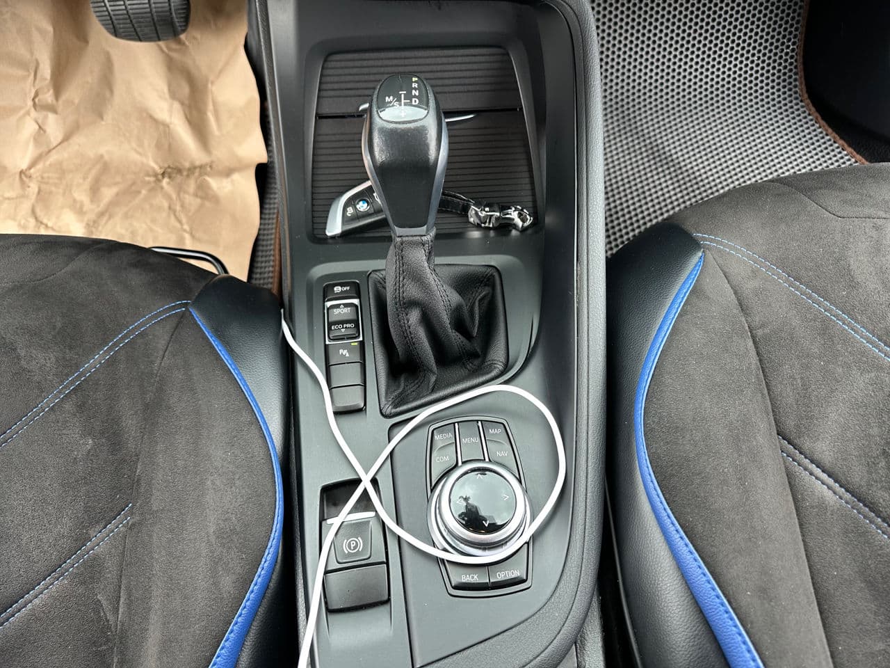 BMW X1 1.8D 2017 — Миниатюра 12