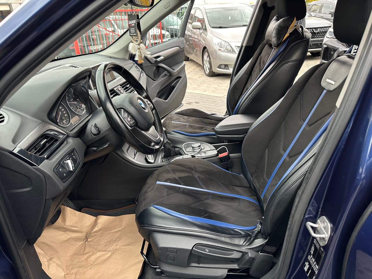 BMW X1 1.8D 2017 — Миниатюра 7