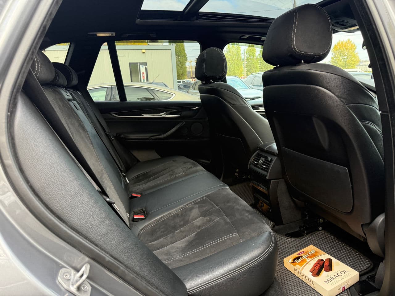 2015 BMW X5 4.0D — Miniatură 18