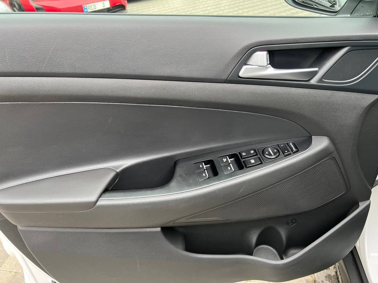 Hyundai Tucson 2019 — Миниатюра 7